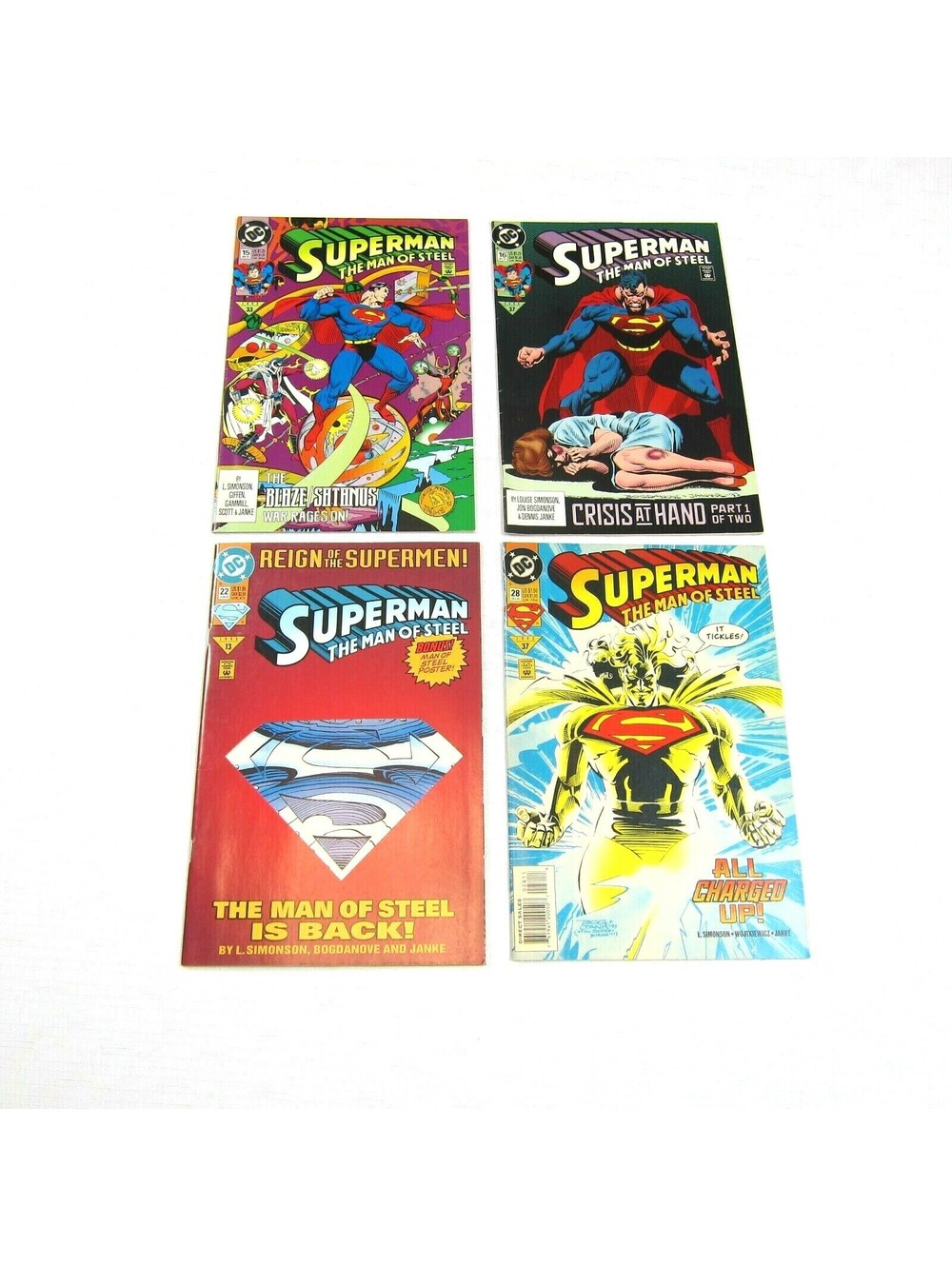 Lot 4 Vintage Superman Man of Steel Comic Books 1992-1993 Issues 15, 16, 22, 28